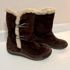 Merrell yarra winter boots Sz 8